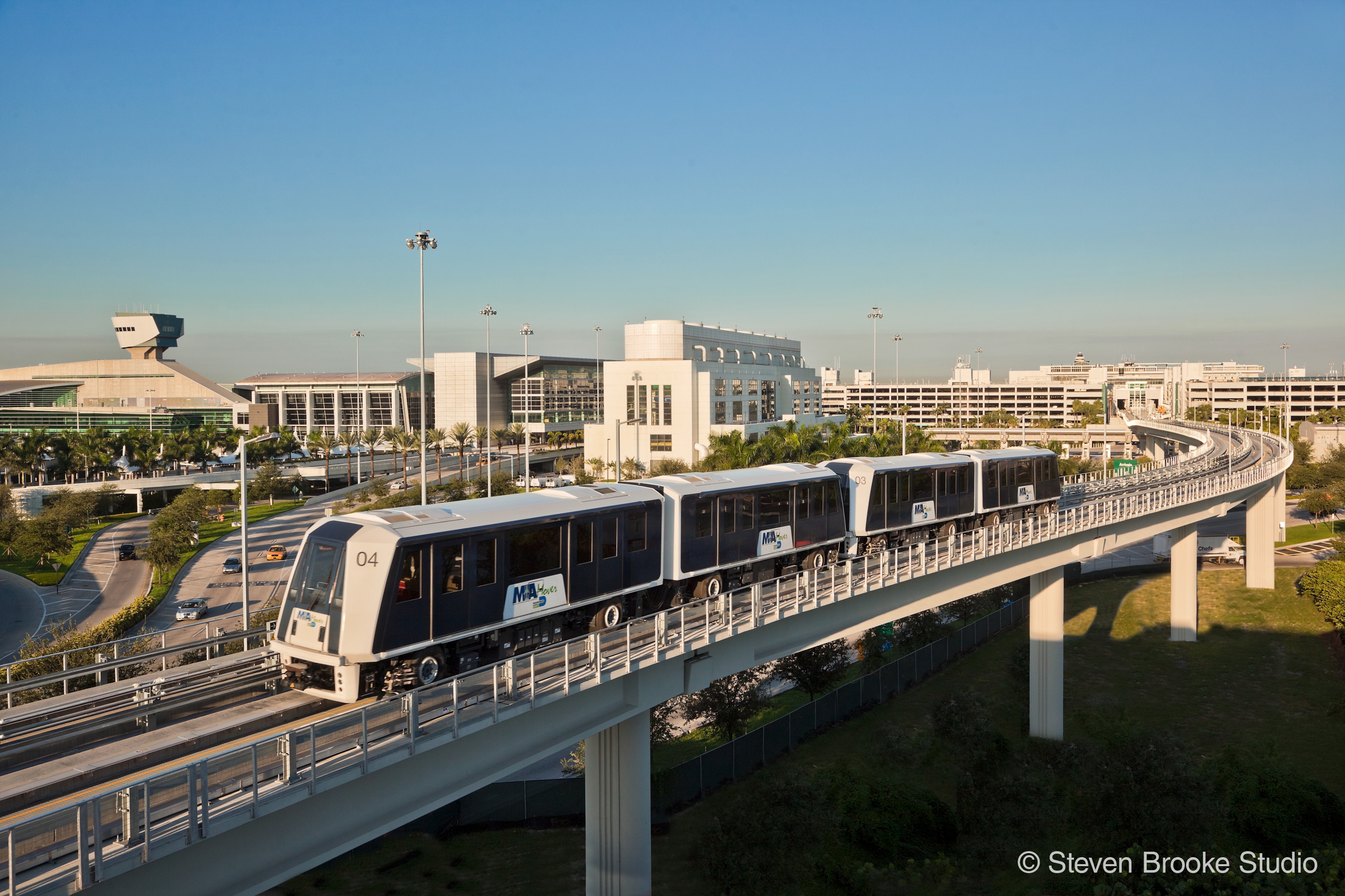 Miami International Airport Mia Mover System Miami Dade County