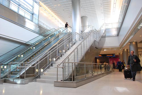 Miami+airport+security+checkpoint