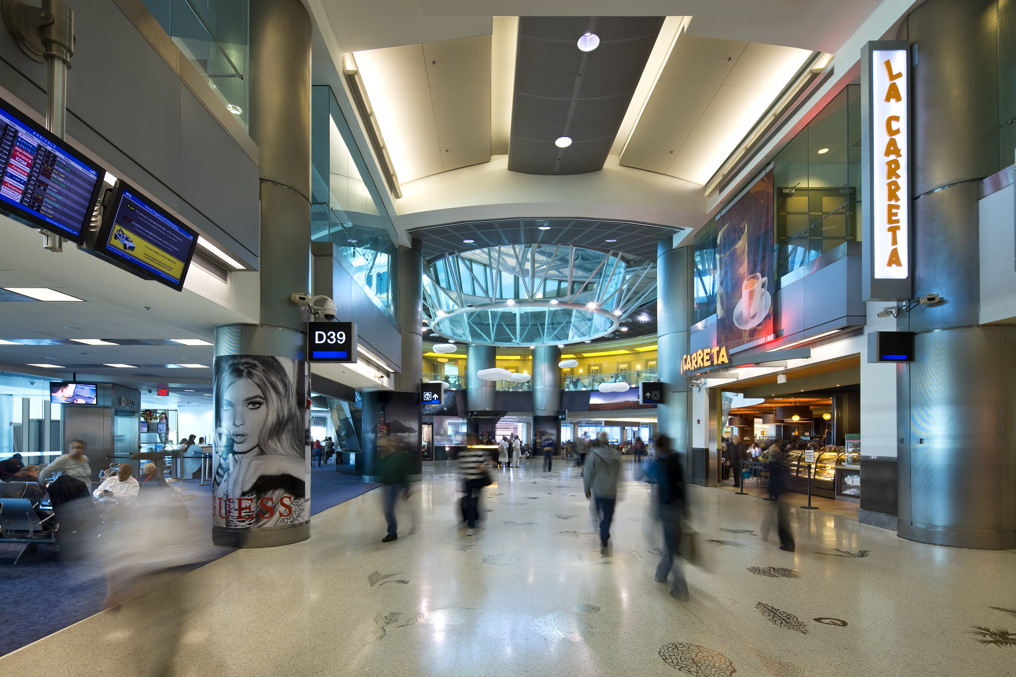 MIA Gateway to the Americas Miami International Airport