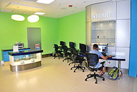 Business Center - South Terminal - H/J Connector after security checkpoint